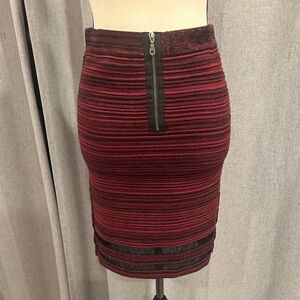 Jessica Simpson Burgundy Pencil Skirt